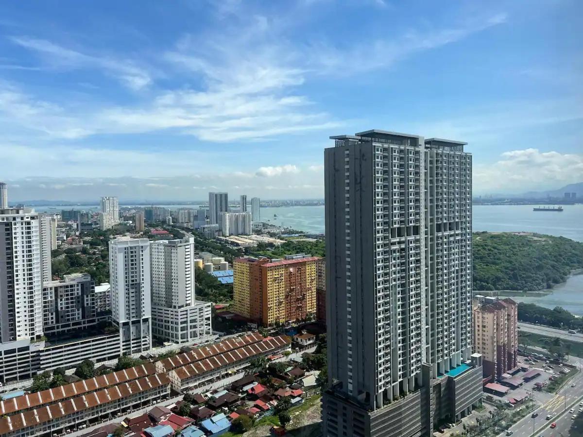 Urban Suites, Spectre Collection By Stellar Alv Jelutong Exterior photo