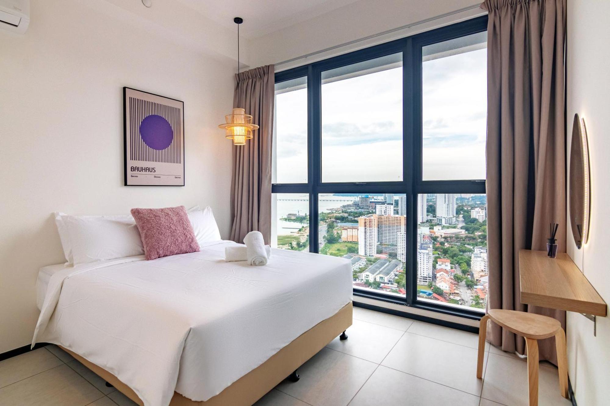 Urban Suites, Spectre Collection By Stellar Alv Jelutong Exterior photo